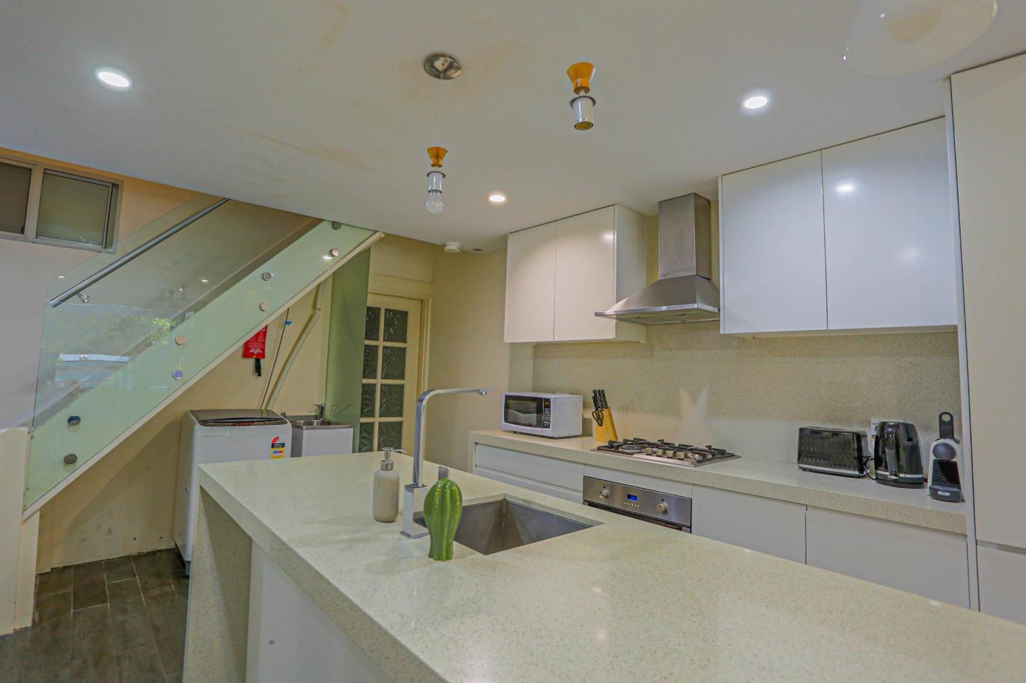 Ideal 3 Bedroom House City Centre Glebe 2 E-Bikes Included Sydney Exterior photo