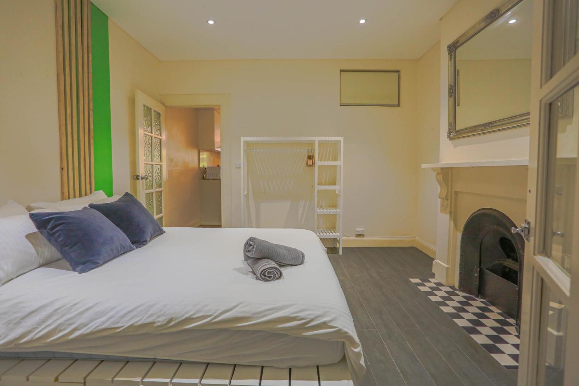 Ideal 3 Bedroom House City Centre Glebe 2 E-Bikes Included Sydney Exterior photo