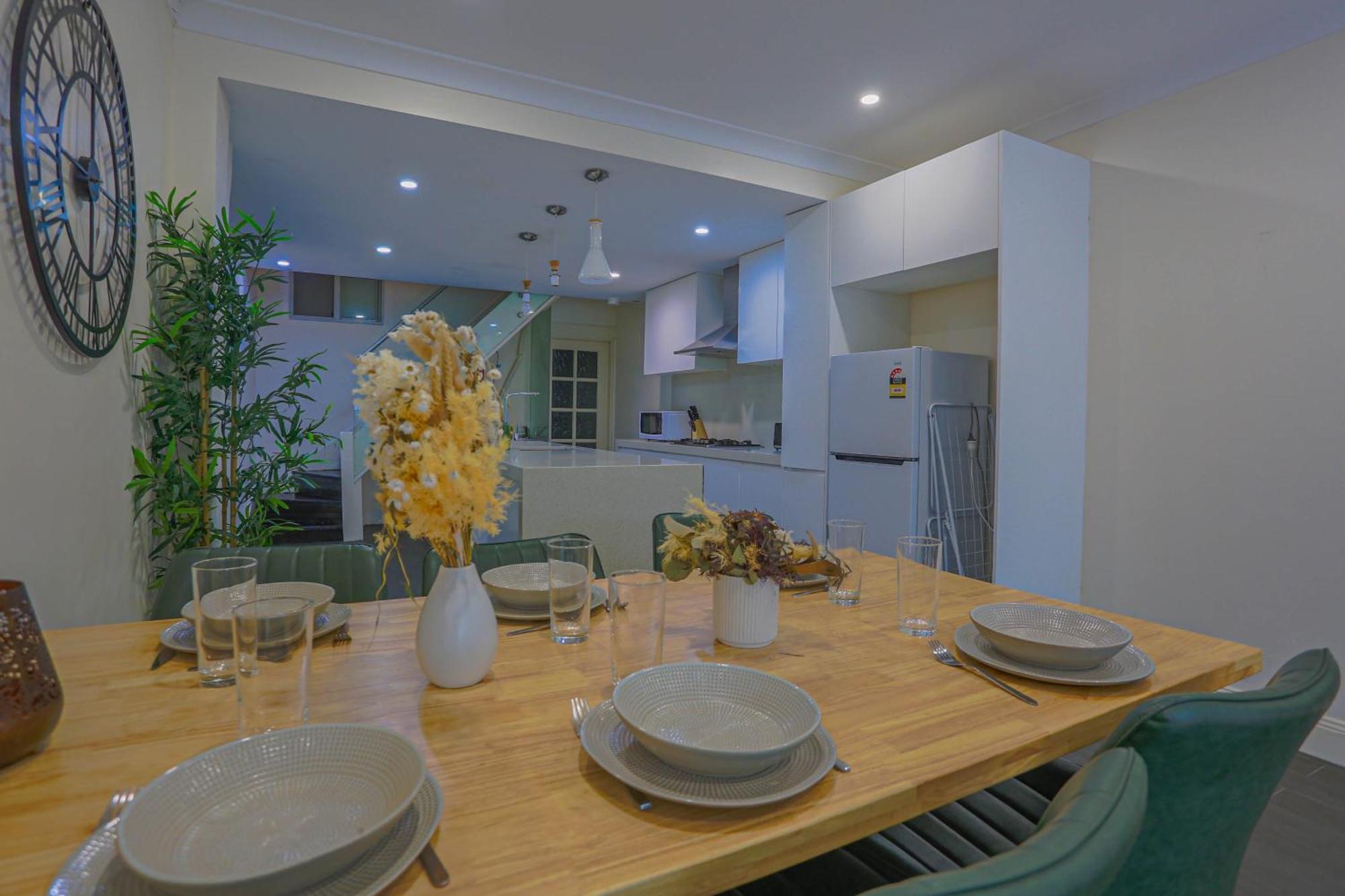 Ideal 3 Bedroom House City Centre Glebe 2 E-Bikes Included Sydney Exterior photo